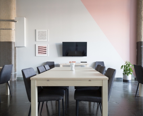 interior-2591368_1280