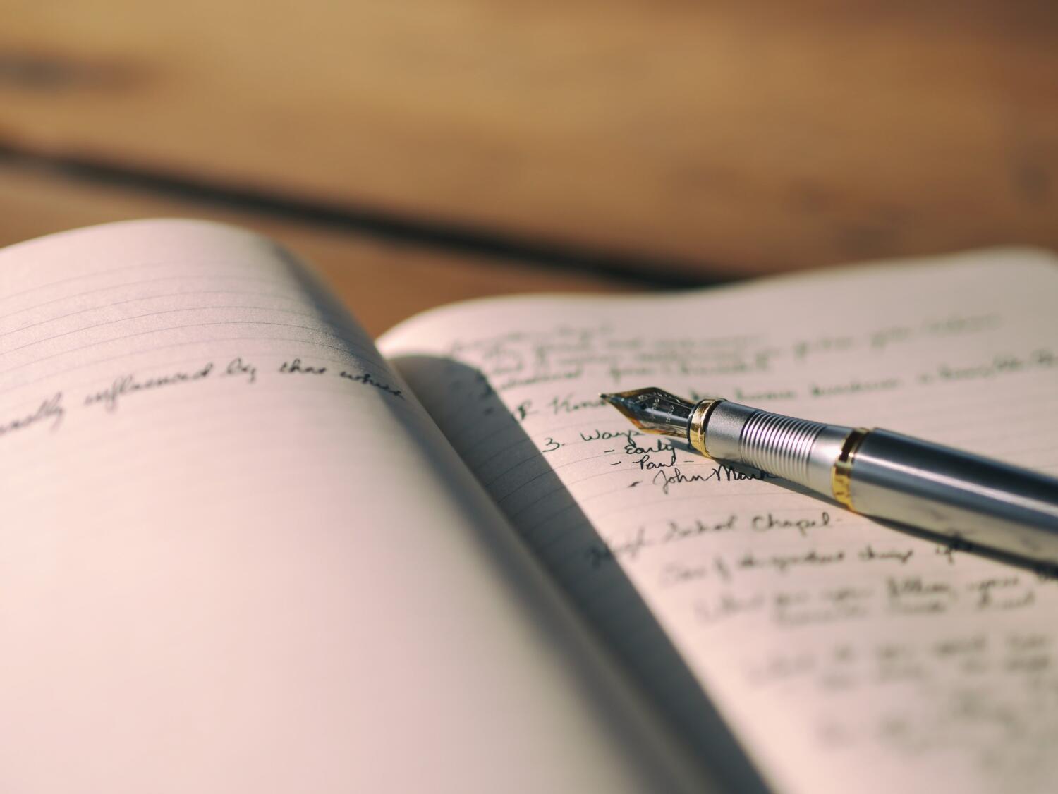 pexels-notebook-1840276
